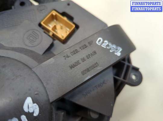 купить Двигатель отопителя (моторчик печки) на Volkswagen Passat 5 1996-2001