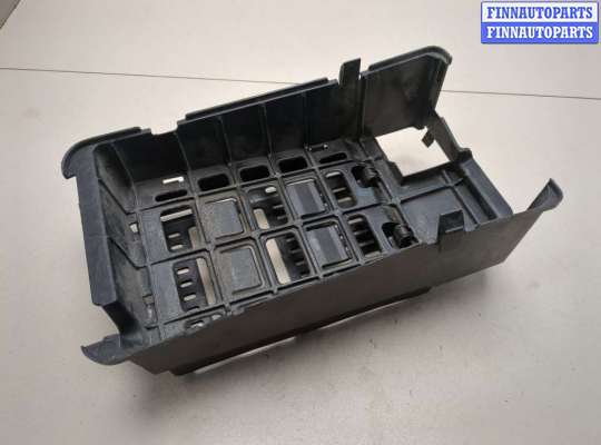 купить Кронштейн блока управления на Cadillac SRX 2009-2016