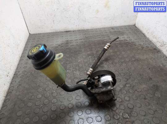 Насос гидроусилителя руля (ГУР) FO2183575 на Ford Focus 2 2008-2011