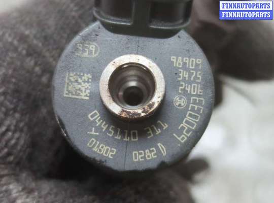 Форсунка топливная на Citroen C3 Picasso