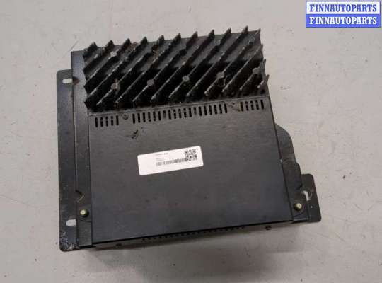 Усилитель звука LRN9061 на Land Rover Discovery 2 1998-2004