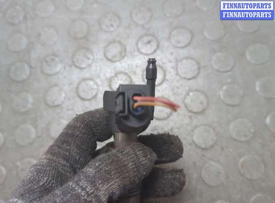 купить Форсунка топливная на BMW 3 E90, E91, E92, E93 2005-2012