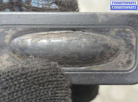 Планка подсветки номера на Renault Megane III