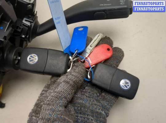 купить Переключатель поворотов и дворников (стрекоза) на Volkswagen Golf 5 2003-2009