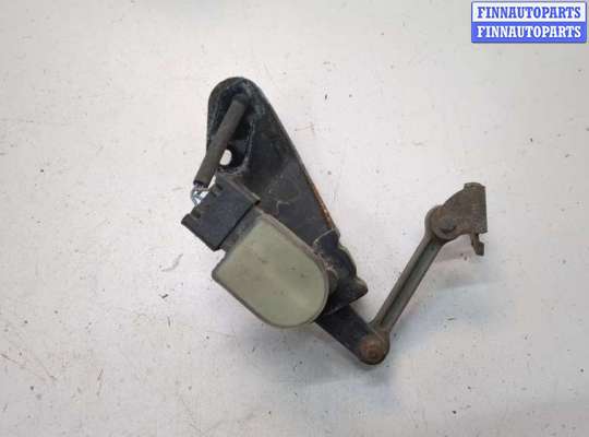 Датчик подвески AU1744314 на Audi A8 (D3) 2002-2010