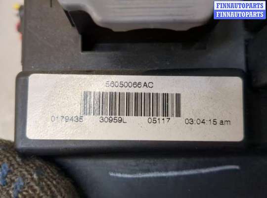 Блок предохранителей на Jeep Grand Cherokee III (WK, WH)