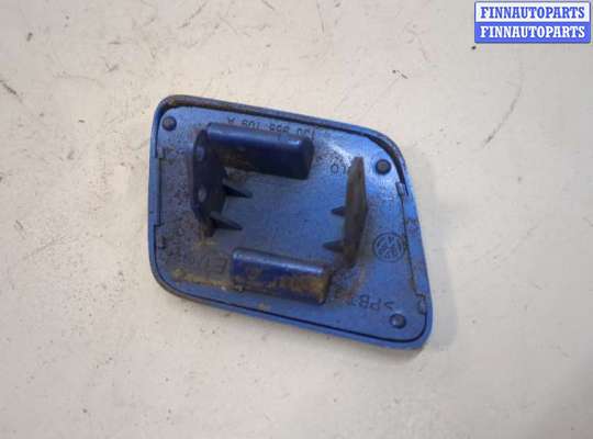 Решетка (заглушка) бампера на Volkswagen Golf IV (1J)