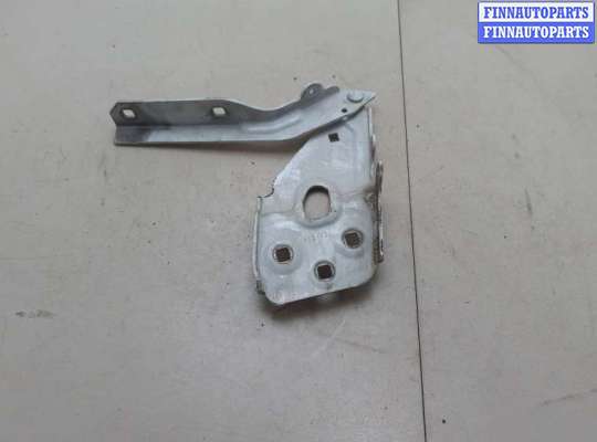 Петля капота на Volkswagen Touareg II (7P)