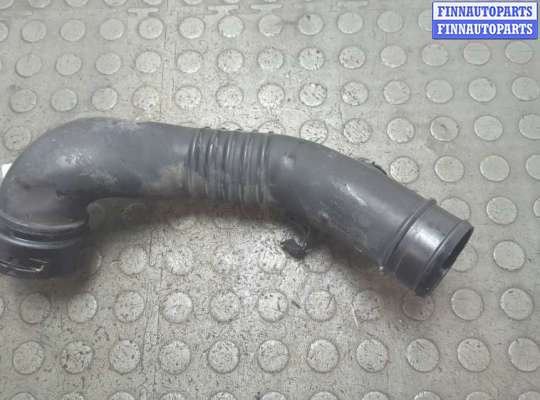 Патрубок интеркулера BM3528796 на BMW 3 E90, E91, E92, E93 2005-2012