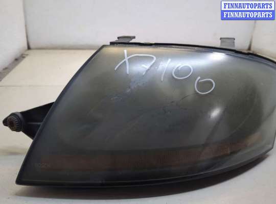 Фара передняя на Audi TT (8N)