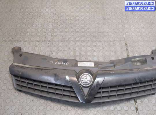 Решетка радиатора OP2145616 на Opel Astra H 2004-2010