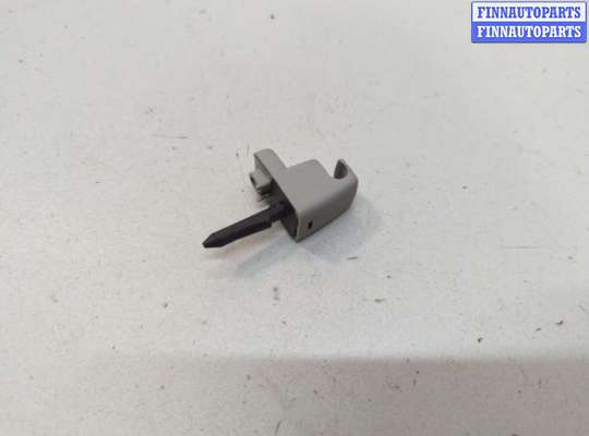 купить Кронштейн козырька солнцезащитного на BMW X3 E83 2003-2010