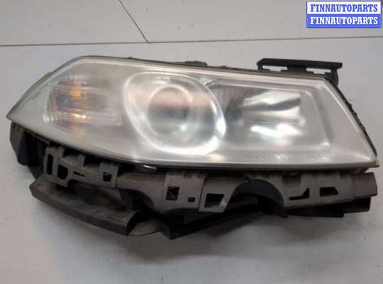 Кронштейн фары RN1604241 на Renault Megane 2 2002-2009