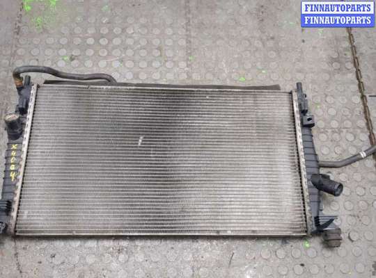 купить Радиатор охлаждения двигателя на Volvo V50 2004-2012