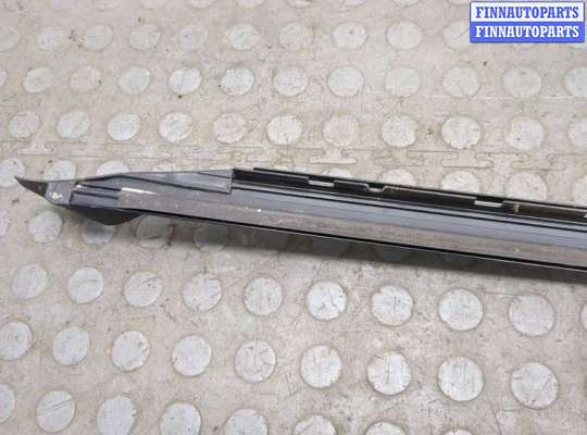 купить Накладка на лобовое (водоотвод) на Cadillac SRX 2003-2009