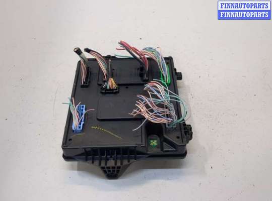 Блок управления бортовой сети (Body Control Module) RN1497622 на Renault Megane 3 2009-2016