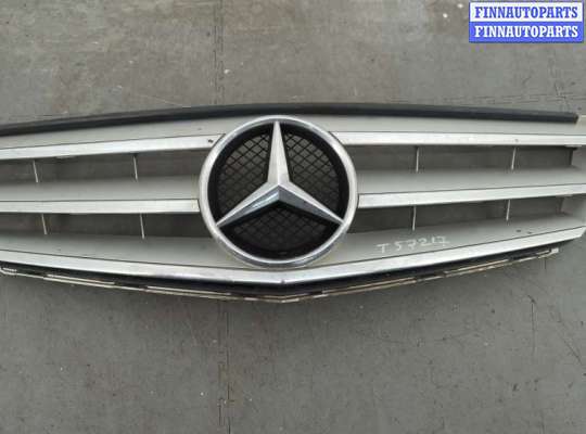 купить Решетка радиатора на Mercedes C W204 2006-2015