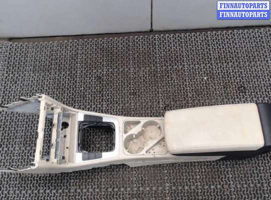 купить Рамка под кулису на Volkswagen Passat CC 2008-2012