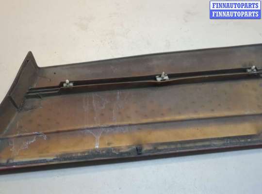 купить Молдинг крыла на Mercedes S W126 1979-1991