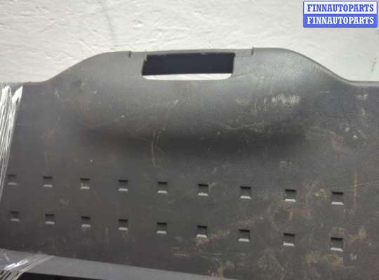 купить Обшивка крышки (двери) багажника на Renault Megane 2 2002-2009
