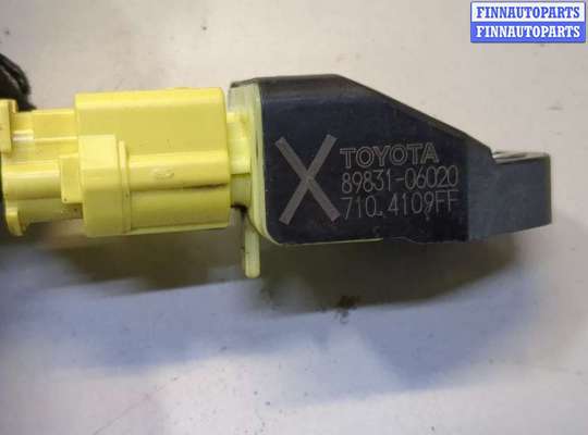 купить Датчик удара на Toyota Camry V40 2006-2011