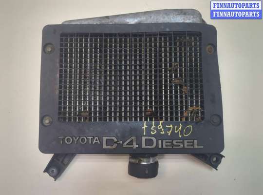 Купить Радиатор интеркулера на Toyota RAV 4 2000-2005 Радиатор интеркулера TT938857 на Toyota RAV 4 2000-2005