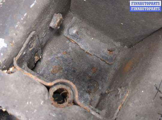 купить Усилитель бампера на Renault Trafic 2001-2014