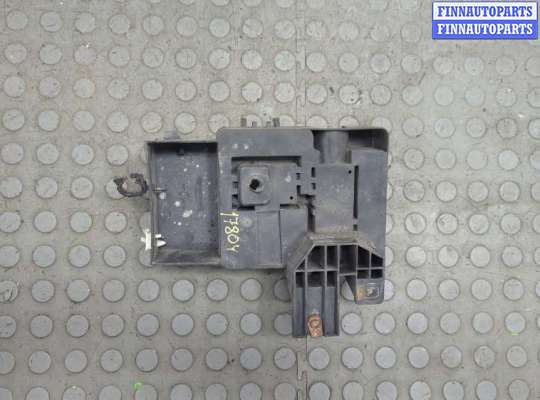 купить Крышка блока предохранителей на Chevrolet Tahoe 2006-2014