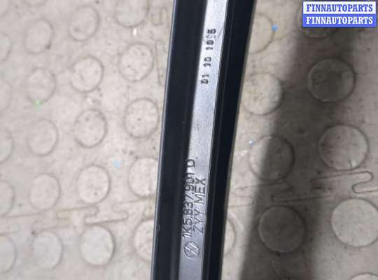 купить Молдинг стекла (боковое) на Volkswagen Golf 6 2008-2012