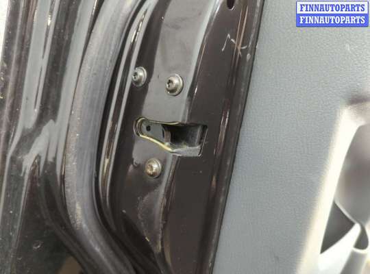 купить Стекло боковой двери на SsangYong Rodius 2004-2013