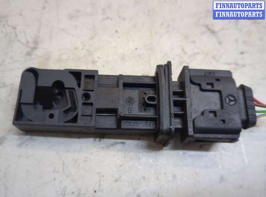 купить Измеритель потока воздуха (расходомер) на Mercedes CLS C219 2004-2010