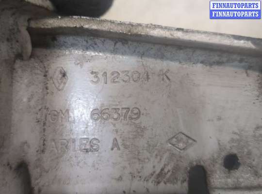 купить Петля двери на Ford Kuga 2012-2016