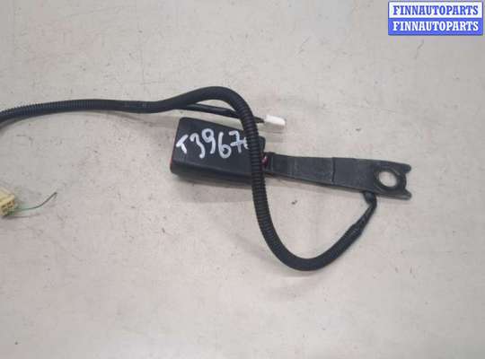 купить Замок ремня безопасности на Toyota Avensis 2 2003-2008