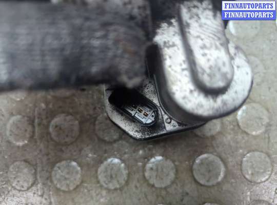 купить Заслонка дроссельная на Volkswagen Golf 5 2003-2009