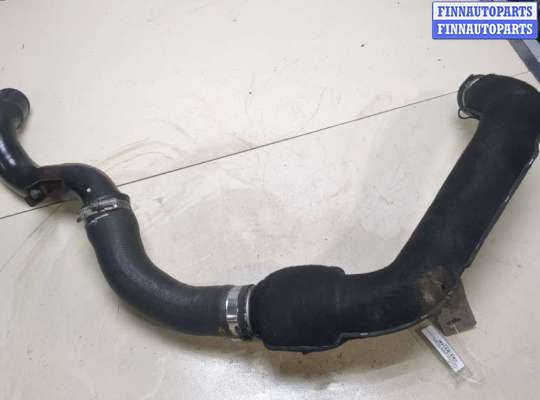 купить Патрубок интеркулера на Nissan Note E11 2005-2013