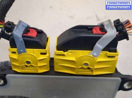 ЭБУ AIRBAG (электронный блок управления подушками безопасности) на Opel Astra K