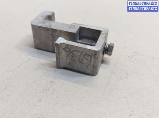купить Кронштейн (лапа крепления) на Volkswagen Amarok 2010-2025