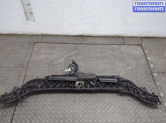 купить Рамка капота на Renault Megane 2 2002-2009