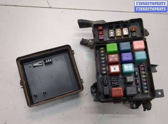 Блок предохранителей TT953579 на Toyota Land Cruiser (100) - 1998-2007