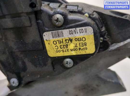 купить Узел педальный (блок педалей) на Audi A4 (B6) 2000-2006