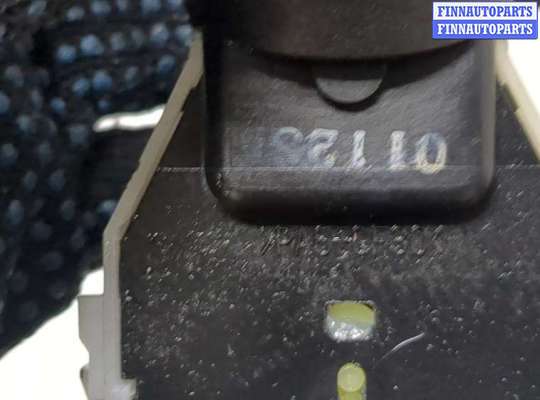 купить Переключатель поворотов на Nissan Note E11 2005-2013