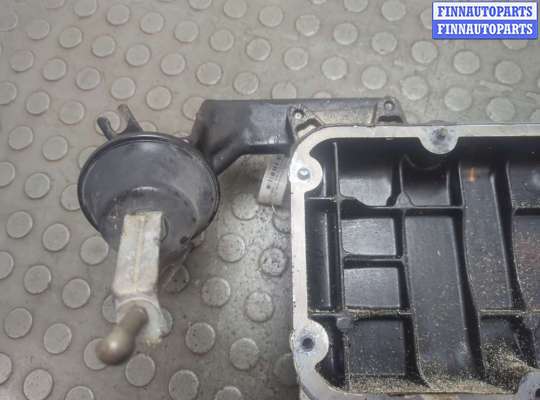 купить Крышка клапанная ДВС на Renault Espace 3 1996-2002