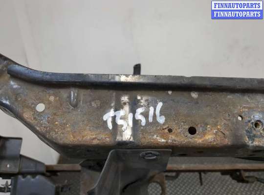 купить Рамка передняя (телевизор) на Nissan Navara 2004-2015