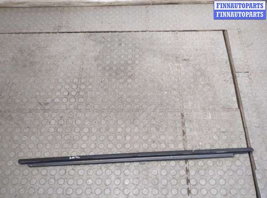 Молдинг стекла (боковое) BM3367917 на BMW 3 G20, G21 2018-2025