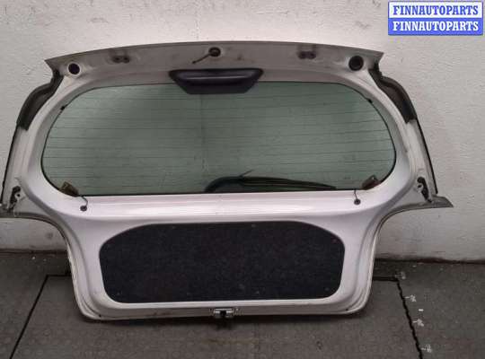 купить Крышка (дверь) багажника на Toyota Yaris 1999-2006