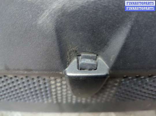 Жабо на Mercedes-Benz B (W245)