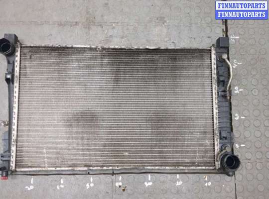 купить Радиатор охлаждения двигателя на Mercedes C W203 2000-2008