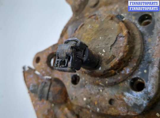 купить Ступица (кулак, цапфа) на Toyota Corolla E12 2001-2006