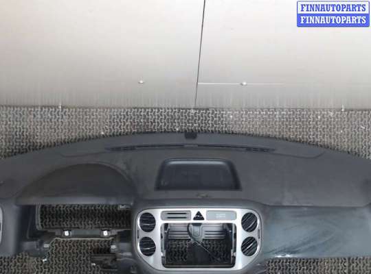 купить Панель передняя салона (торпедо) на Volkswagen Tiguan 2007-2011