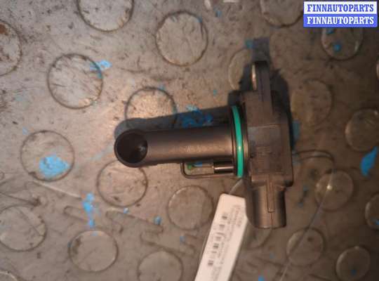 купить Измеритель потока воздуха (расходомер) на Toyota Highlander 1 2001-2007